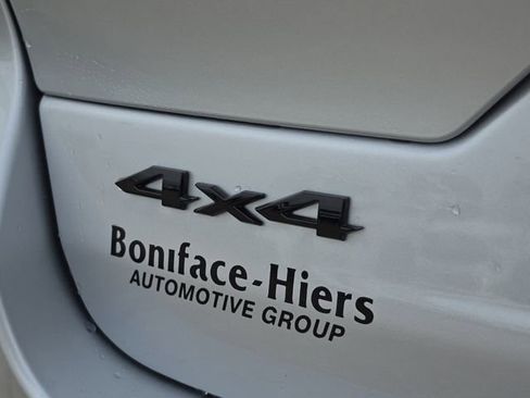 Used 2025 Jeep Grand Cherokee Limited AWD/4WD image 6