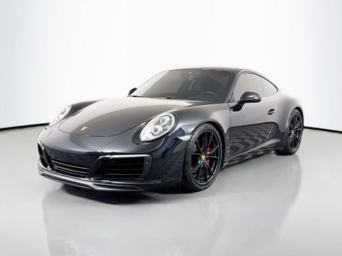Used 2017 Porsche 911 Carrera image 3