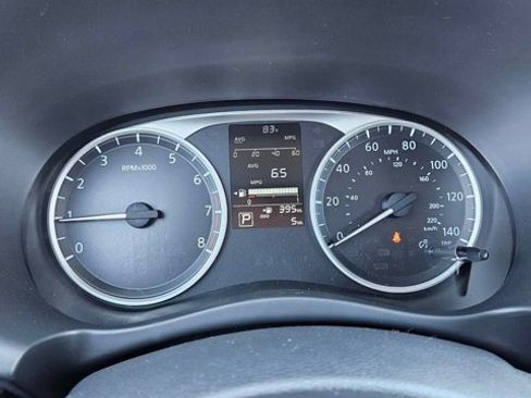 Certified 2025 Nissan Kicks Play S FWD image 12