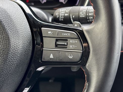 Certified 2023 Honda Pilot Sport image 31