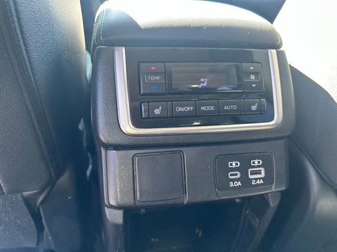 Used 2023 Subaru Ascent Onyx Edition Limited AWD/4WD image 34