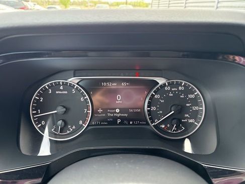 Used 2025 Nissan Pathfinder Rock Creek image 7