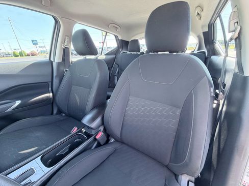 Used 2024 Nissan Kicks SV FWD image 21