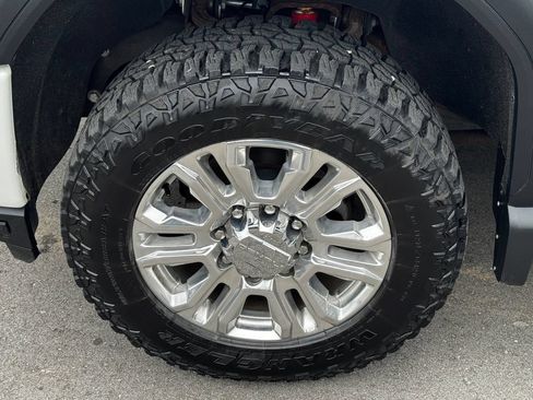 Used 2021 GMC Sierra 2500 Denali w/ Denali Ultimate Package AWD/4WD image 51