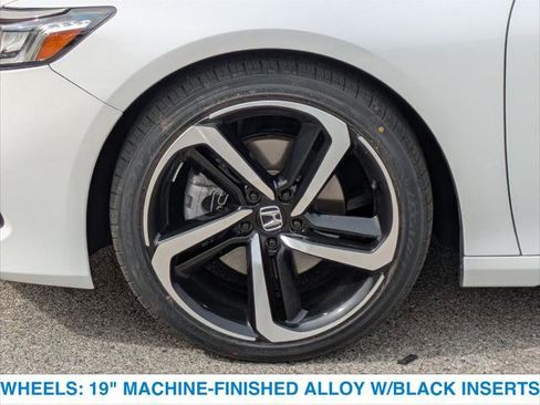 Used 2022 Honda Accord Sport image 11