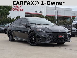 Used 2025 Toyota Camry SE w/ Convenience Package FWD video 2