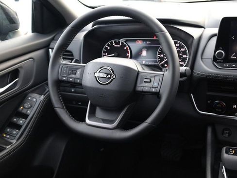 New 2026 Nissan Rogue SV image 25