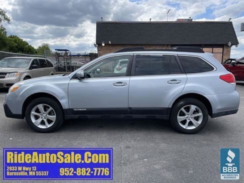 Used 2012 Subaru Outback 2.5i Limited w/ Moonroof Pkg AWD/4WD image 8