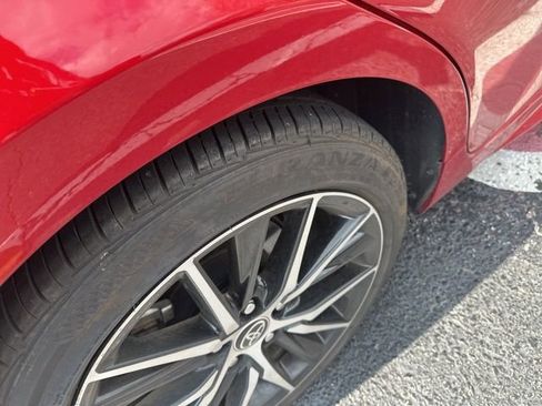 Used 2023 Toyota Camry SE image 8