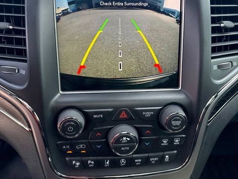 Used 2018 Jeep Grand Cherokee High Altitude AWD/4WD image 13