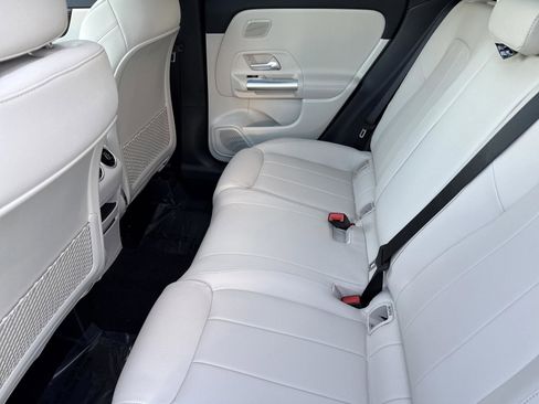 New 2026 Mercedes-Benz GLA 250 GLA 250 image 30