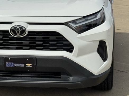 Used 2024 Toyota RAV4 LE AWD/4WD image 11