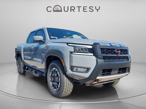 New 2026 Nissan Frontier PRO-4X image 4