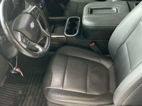 Used 2022 Chevrolet Silverado 1500 RST w/ Convenience Package II image 9