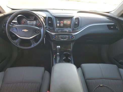 Used 2014 Chevrolet Impala LT image 24
