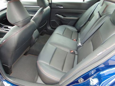 Used 2024 Nissan Altima 2.5 SR FWD image 21