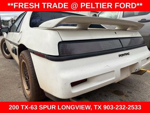 Used 1988 Pontiac Fiero image 14