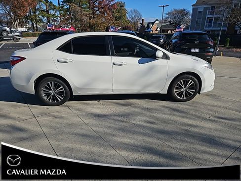 Used 2016 Toyota Corolla L image 2