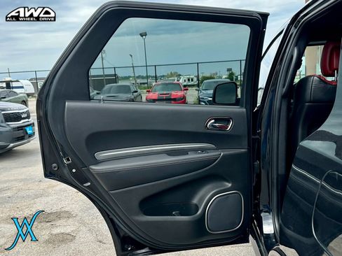 Used 2018 Dodge Durango SRT w/ SRT Interior Appearance Group AWD/4WD image 22