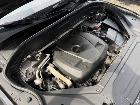 Used 2016 Volvo XC90 T5 Momentum AWD/4WD image 40
