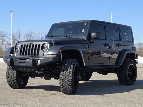Used 2018 Jeep Wrangler Unlimited Sport image 10