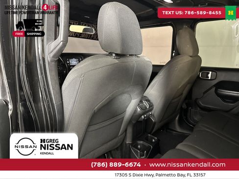 Used 2018 Jeep Wrangler Unlimited Sport S image 27