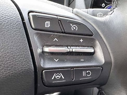 Used 2023 Hyundai Kona SEL w/ Convenience Package image 35