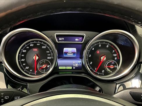 Used 2018 Mercedes-Benz GLE 550e 4MATIC image 13