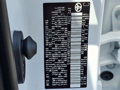 Certified 2023 Toyota Corolla LE image 27