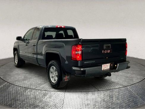 Used 2017 GMC Sierra 1500 SLE w/ SLE Value Package image 5