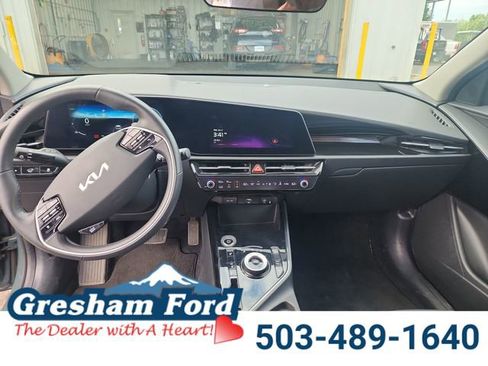 Used 2023 Kia Niro Wind w/ Wind Preserve Package FWD image 15
