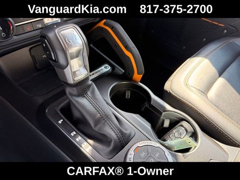 Used 2022 Ford Bronco Badlands image 22