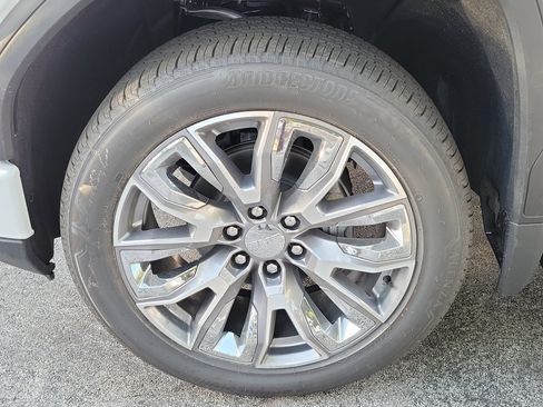 New 2026 GMC Sierra 1500 Denali w/ Denali Reserve Package image 5