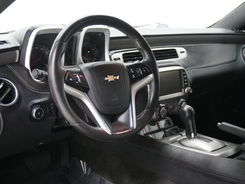Used 2013 Chevrolet Camaro LT image 7