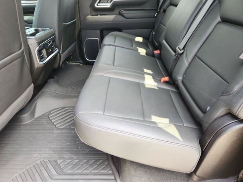Used 2025 Chevrolet Silverado 2500 LTZ w/ LTZ Plus Package AWD/4WD image 25