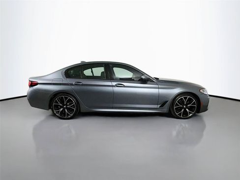 Used 2021 BMW 540i w/ Executive Package RWD image 4