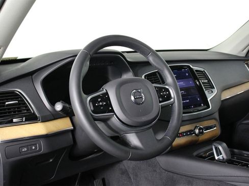 Used 2023 Volvo XC90 T8 Plus w/ Protection Package Premier image 13