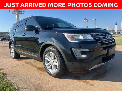 Used 2017 Ford Explorer XLT