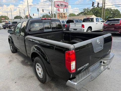 Used 2006 Nissan Frontier XE w/ (G01) XE Preferred Pkg RWD image 6