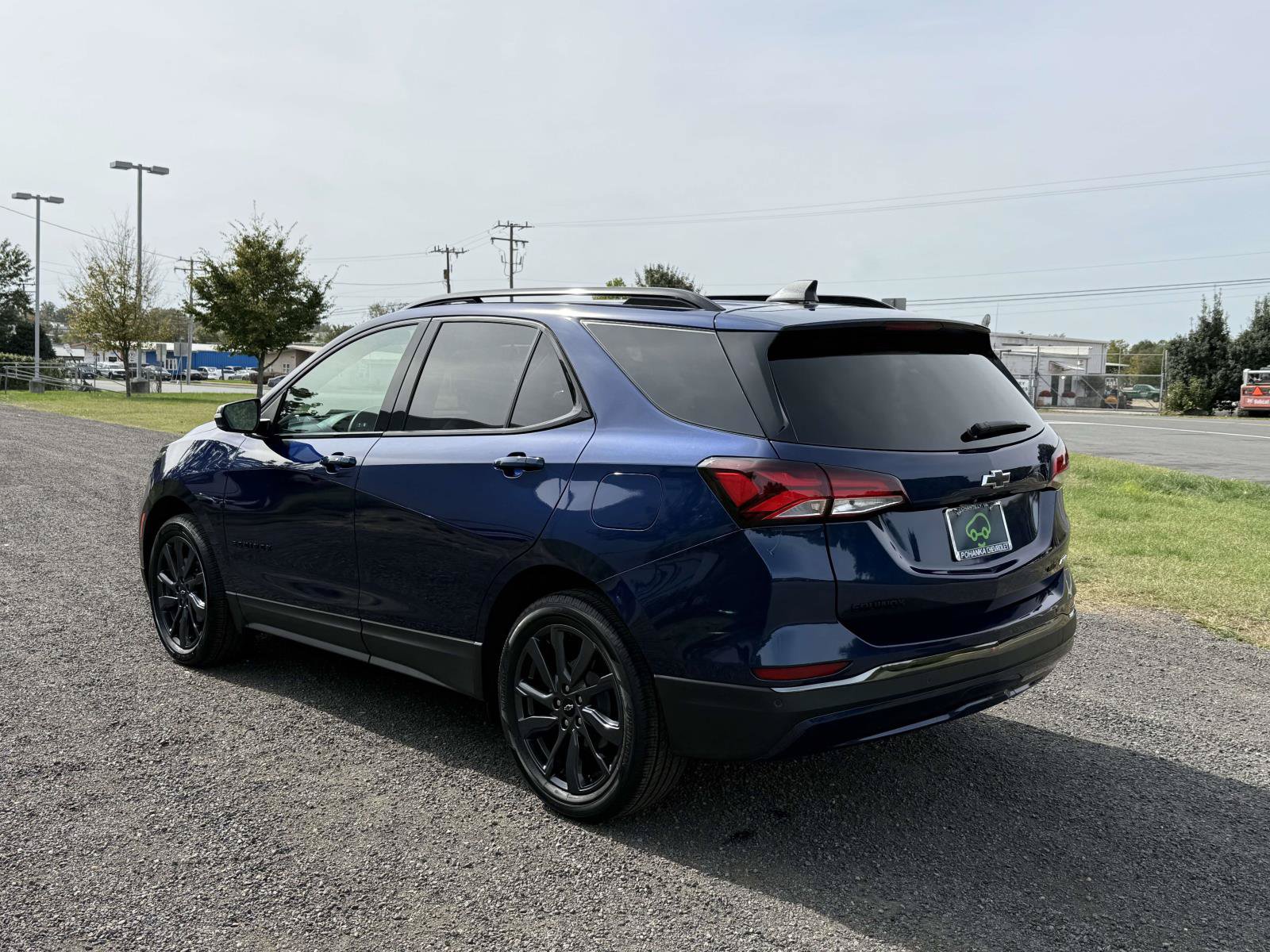 Certified 2023 Chevrolet Equinox RS w/ RS Leather Package AWD/4WD image 4