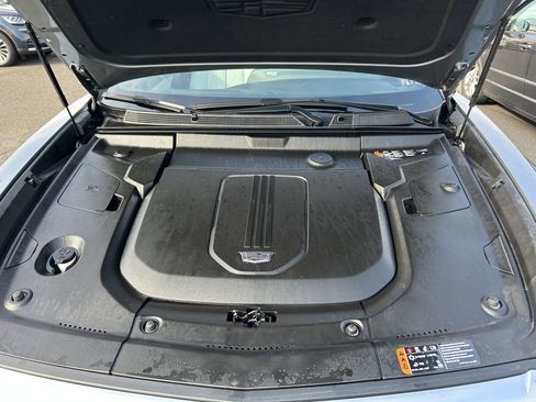 Used 2024 Cadillac Lyriq Luxury image 34