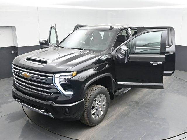 Used 2026 Chevrolet Silverado 2500 High Country w/ Technology Package AWD/4WD image 55