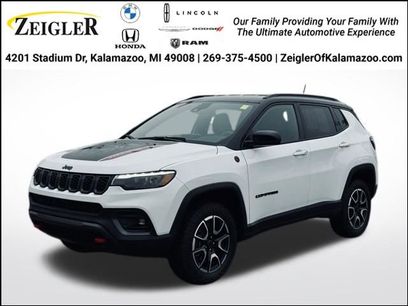 Used 2025 Jeep Compass Trailhawk w/ Trailhawk Elite Group