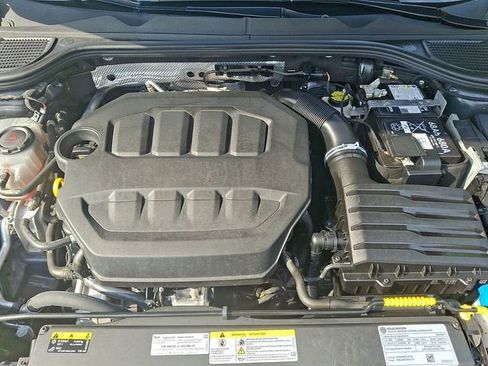 Used 2024 Volkswagen GTI SE w/ SE Leather Seats Package FWD image 29