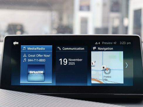 Used 2019 BMW i8 Roadster image 28