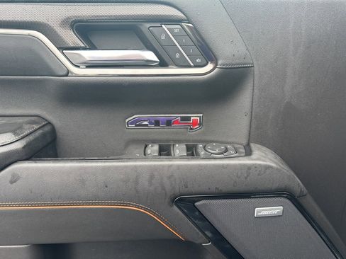 Used 2024 GMC Sierra 1500 AT4 w/ Technology Package image 10