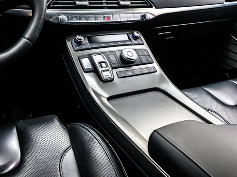 Used 2020 Hyundai Palisade Limited image 6