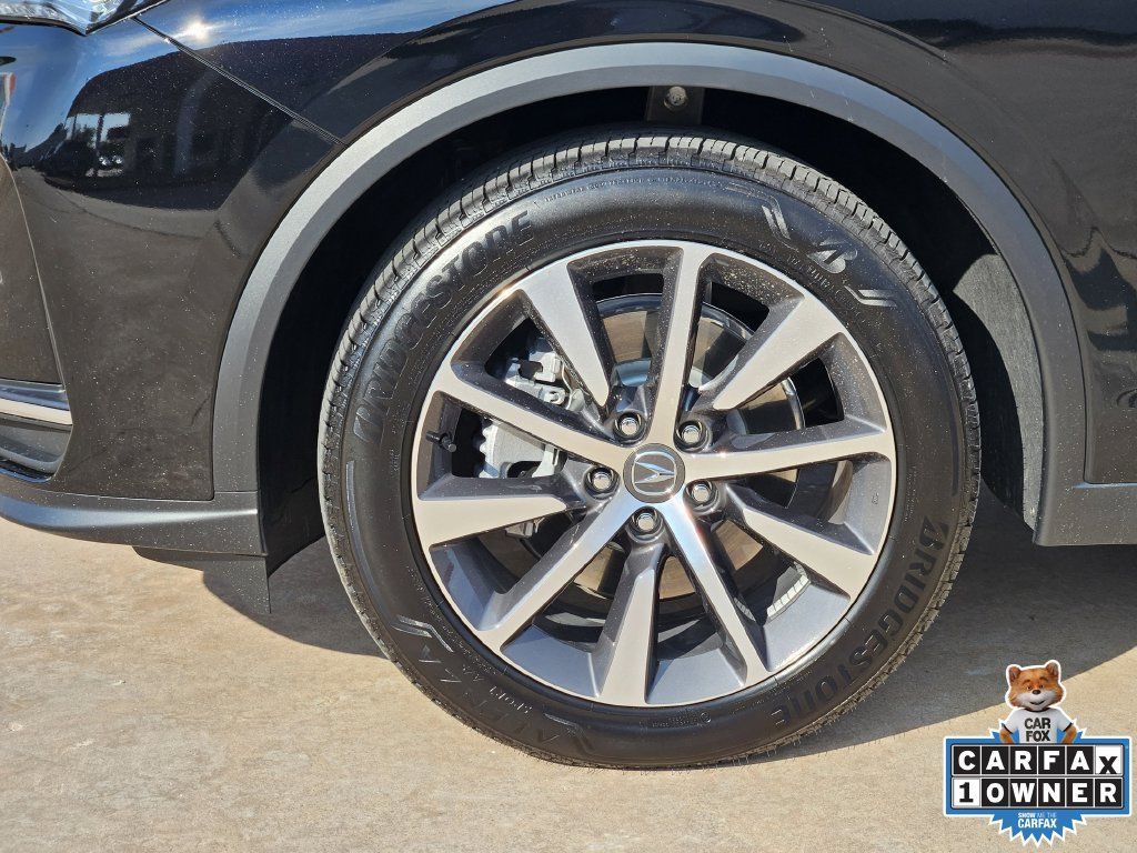 Used 2026 Acura MDX w/ Technology Package FWD image 11