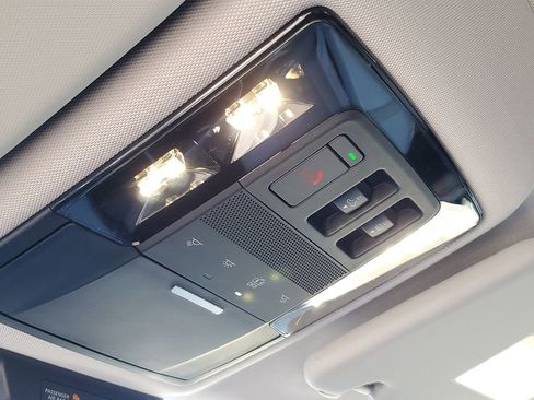 New 2026 Mitsubishi Outlander SEL FWD image 29