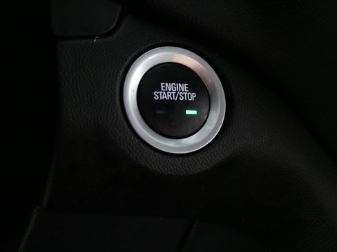 Used 2021 Chevrolet Equinox LT AWD/4WD image 31
